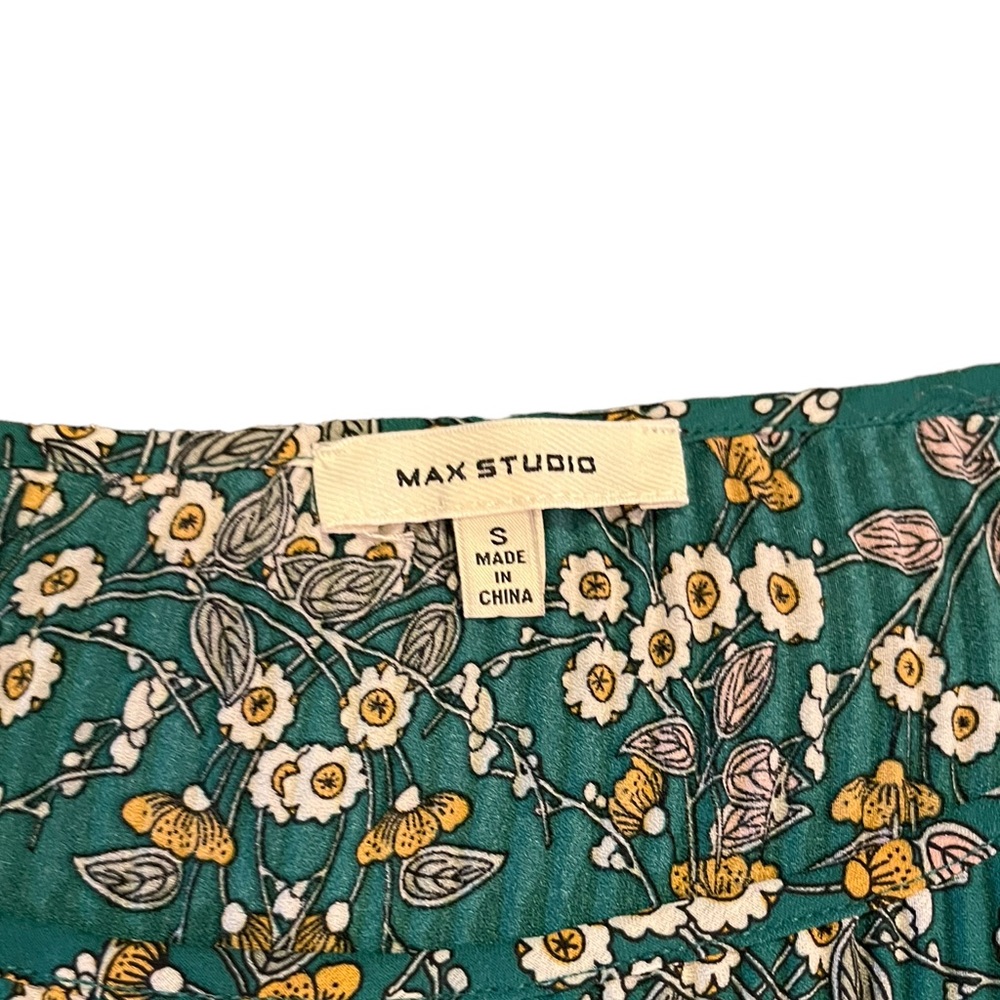 Max Studio Green Floral Accordion Bell Sleeve Top | Women's S - Picture 4 of 5